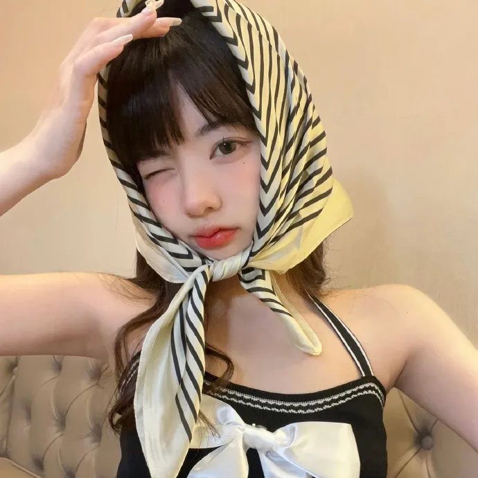 女恶魔人